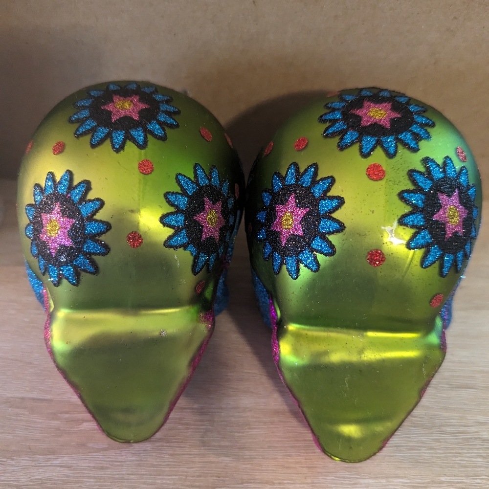 Set of 2 sugar skull ornaments for Halloween tree - Picture 3 of 3